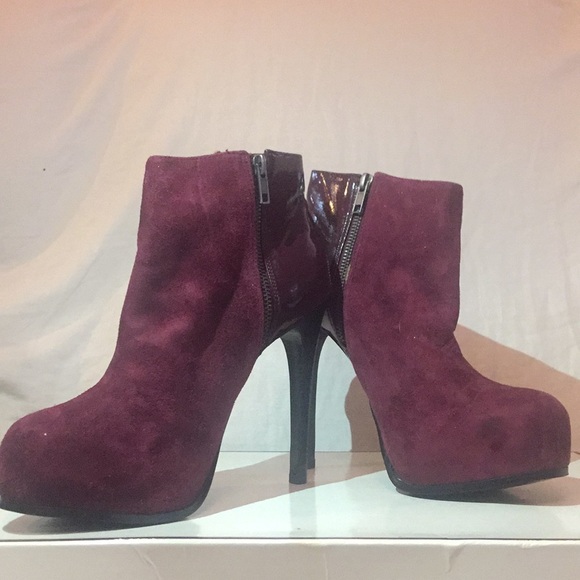 Steve Madden Platform - Picture 1 of 2